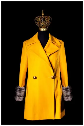 -cappotto giallo